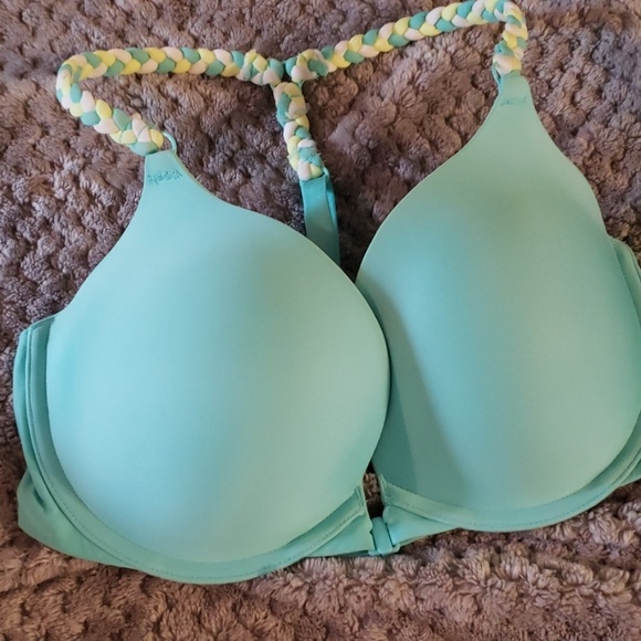 Victoria's Secret Pushup Racerback 32DD Bra - Picture 1 of 4